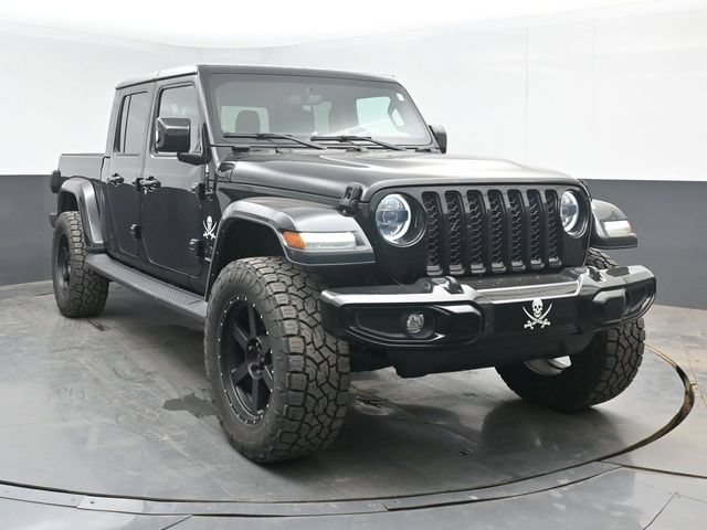 Used 2023 Jeep Gladiator Overland AWD/4WD image 2