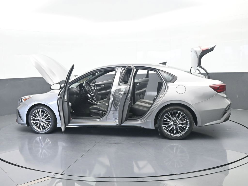 Used 2023 Kia Forte GT-Line w/ GT-Line Premium Package image 71