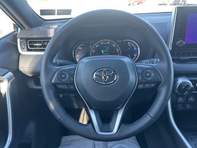 Used 2023 Toyota RAV4 SE w/ Convenience Package AWD/4WD image 15