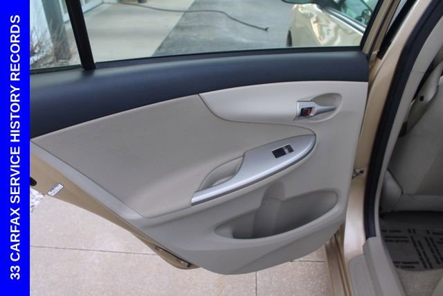 Used 2011 Toyota Corolla LE image 21