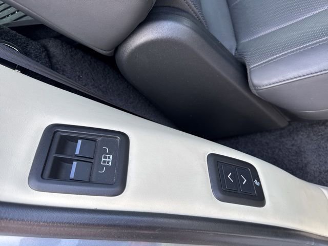 Used 2023 Land Rover Range Rover Long Wheelbase SE image 31