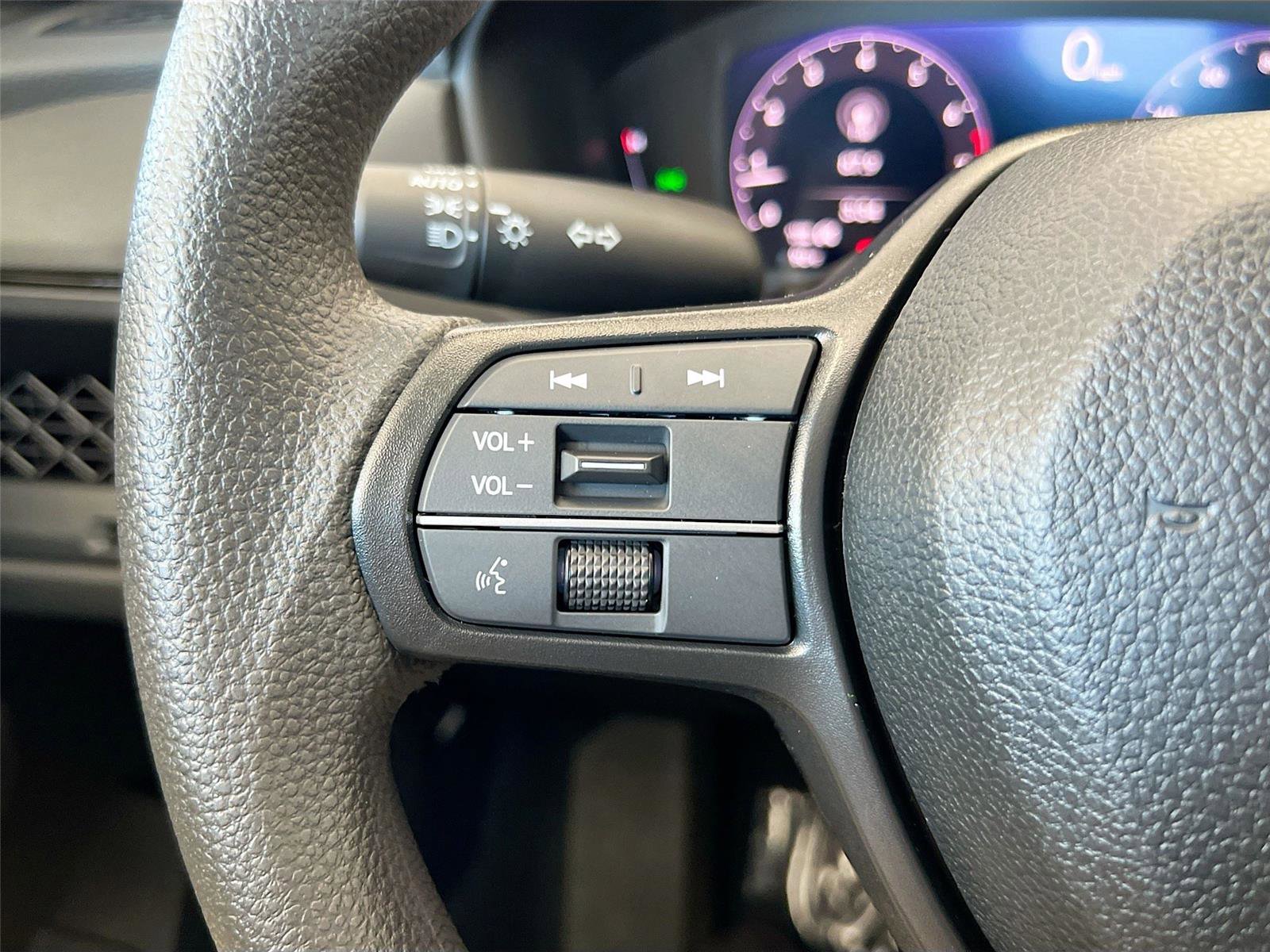 New 2025 Honda Accord LX image 28