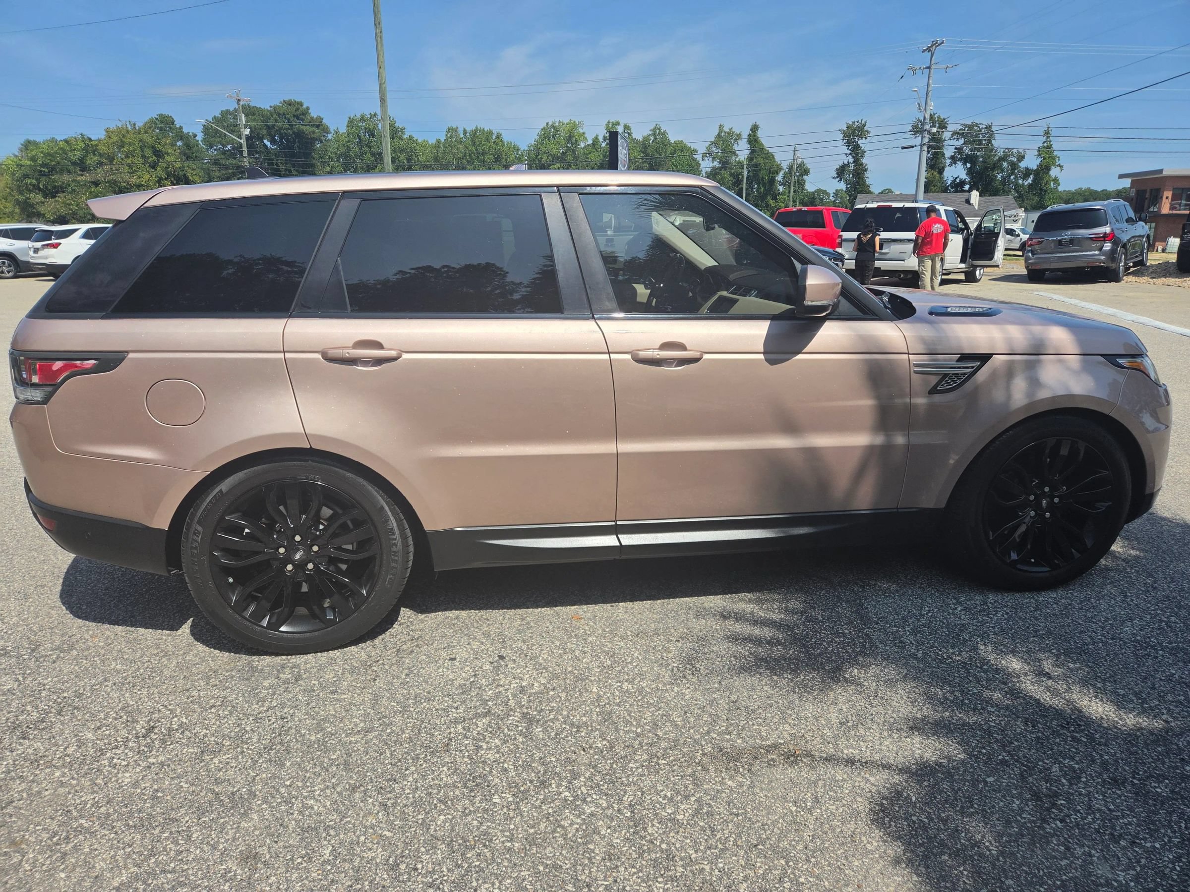 Used 2016 Land Rover Range Rover Sport HSE AWD/4WD image 6