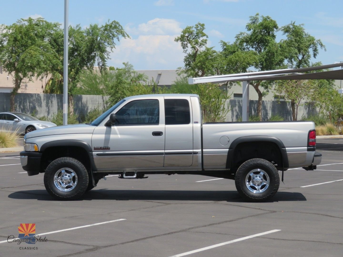 Used 2000 Dodge Ram 2500 Truck 4x4 Quad Cab image 9