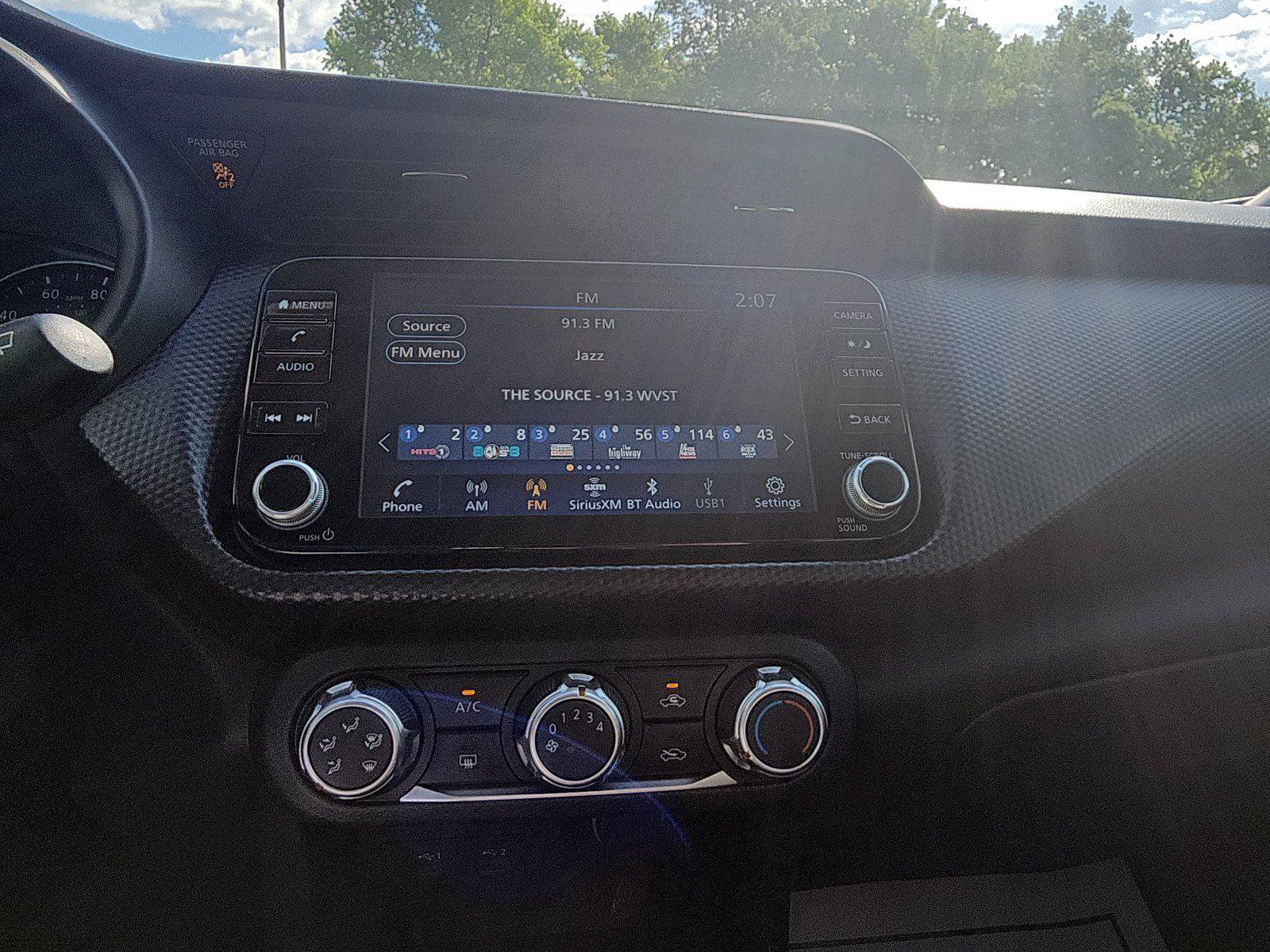 Used 2024 Nissan Kicks SV FWD image 17