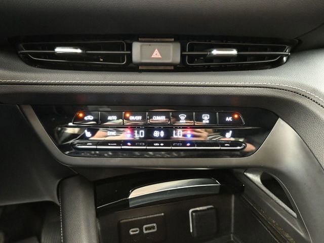 Used 2023 Buick Envision Essence image 21