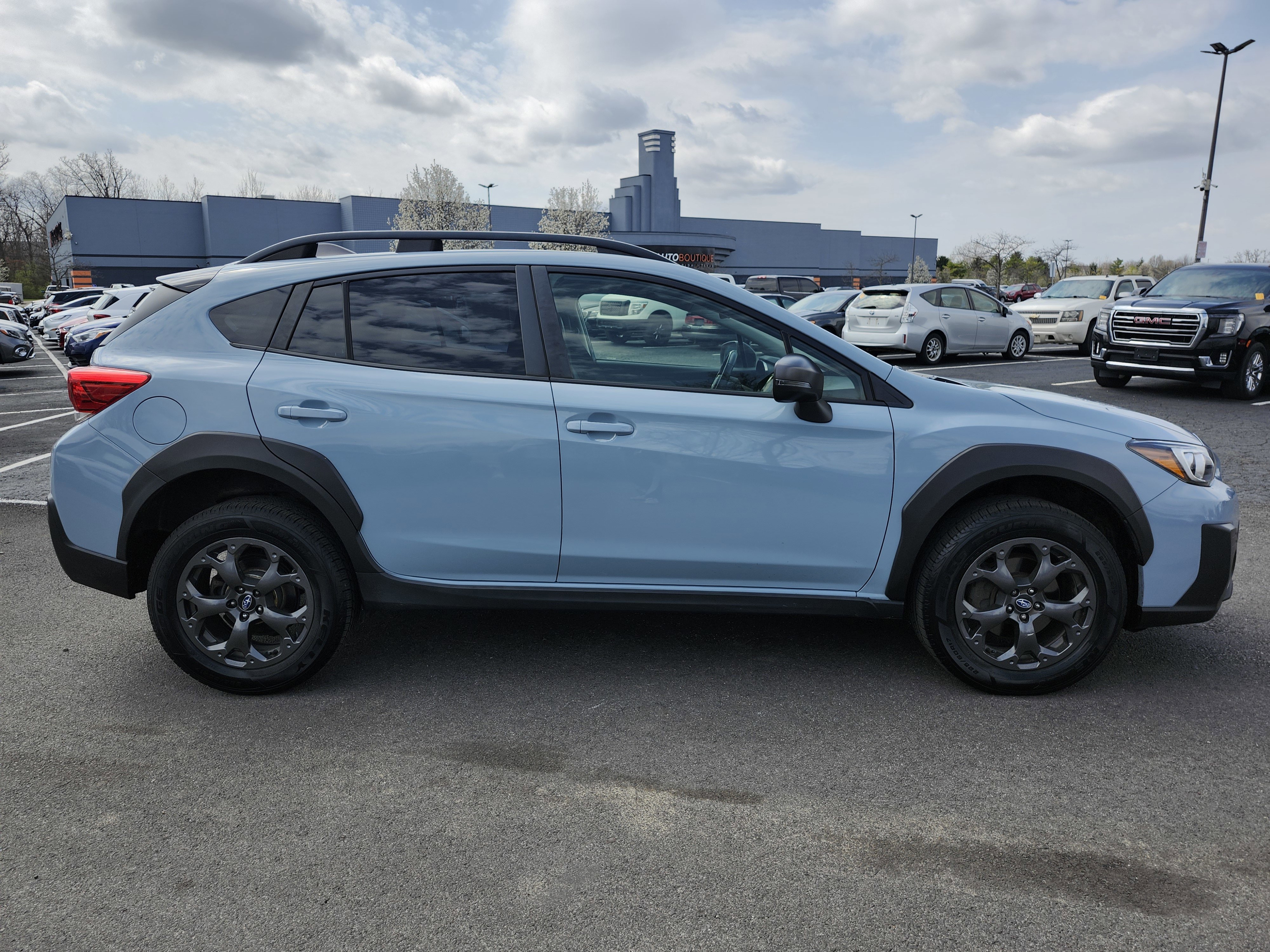 Used 2021 Subaru Crosstrek 2.5i Sport w/ Moonroof Package image 18