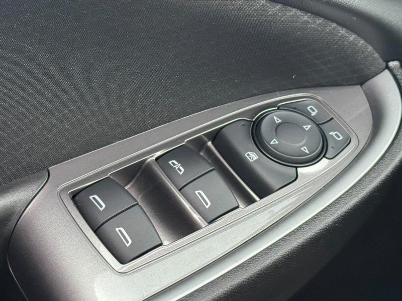 Used 2024 Chevrolet Malibu LT FWD image 21