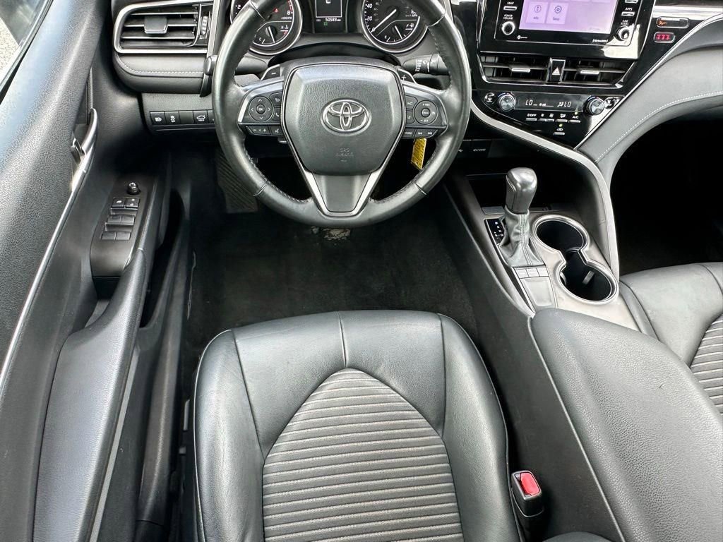 Used 2024 Toyota Camry SE FWD image 8