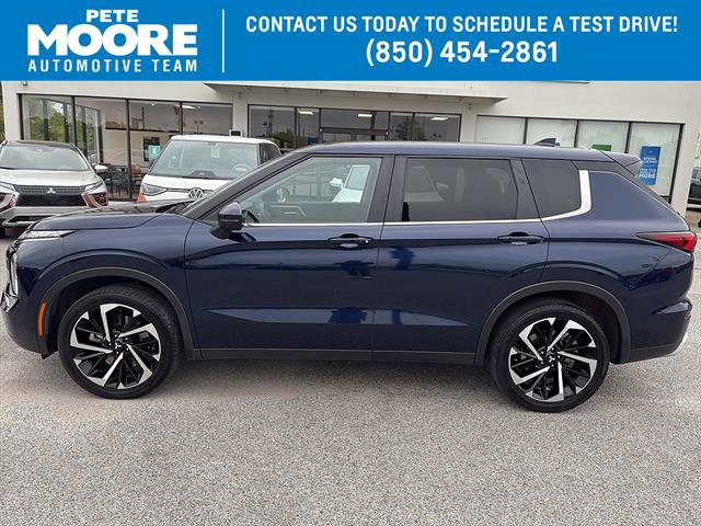 Used 2024 Mitsubishi Outlander SE AWD/4WD image 1