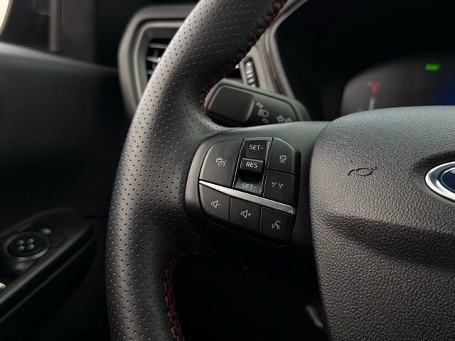 Certified 2024 Ford Escape ST-Line Select w/ Tech Pack #1 image 11