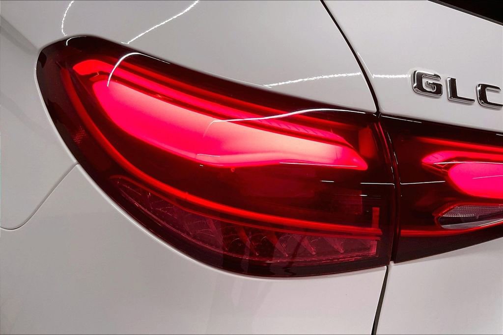 Certified 2024 Mercedes-Benz GLC 300 4MATIC image 24