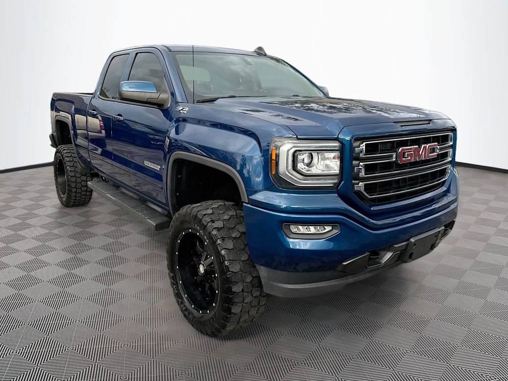Used 2018 GMC Sierra 1500 SLE image 3
