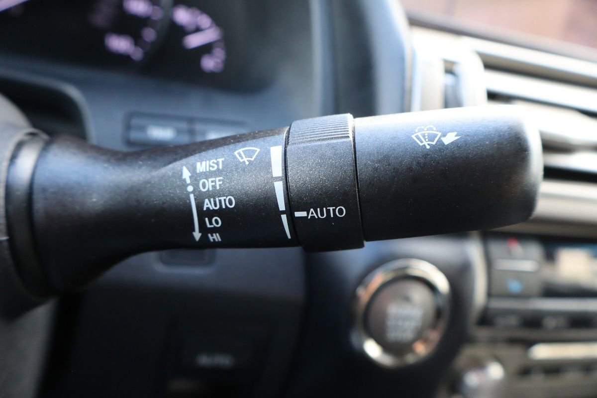 Used 2013 Lexus LS 460 L w/ Preferred Accessory Package image 33