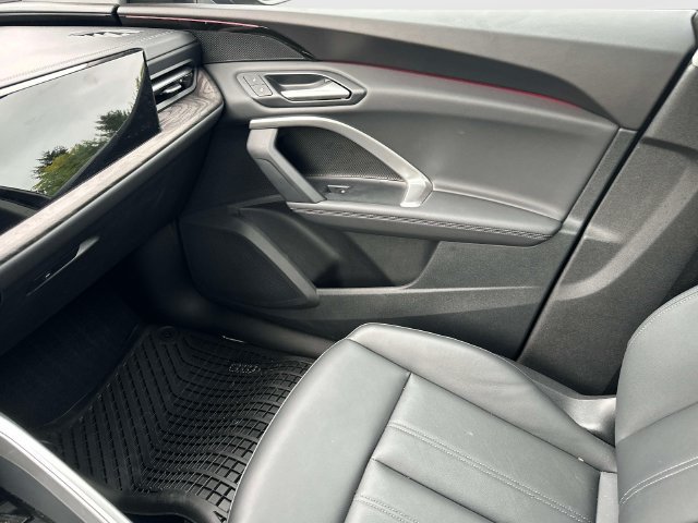 Certified 2025 Audi Q5 Premium AWD/4WD image 34