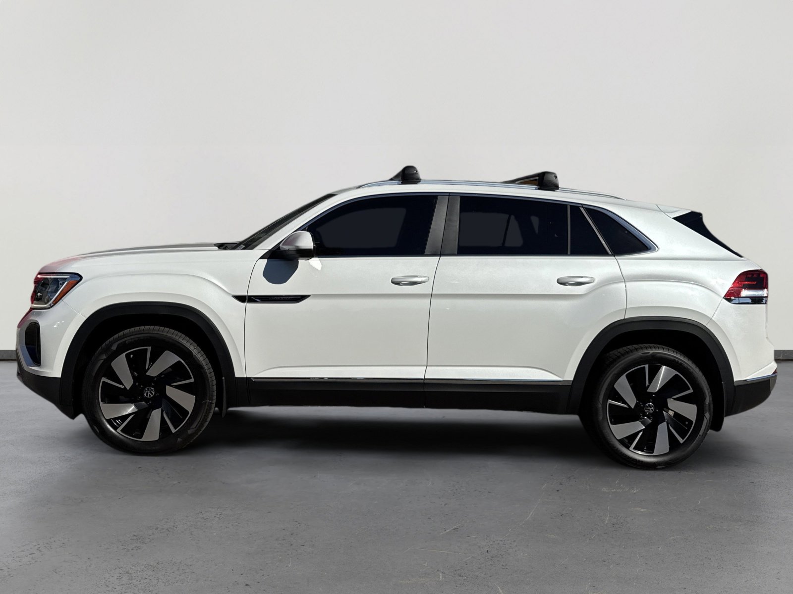 New 2026 Volkswagen Atlas Cross Sport SEL image 3