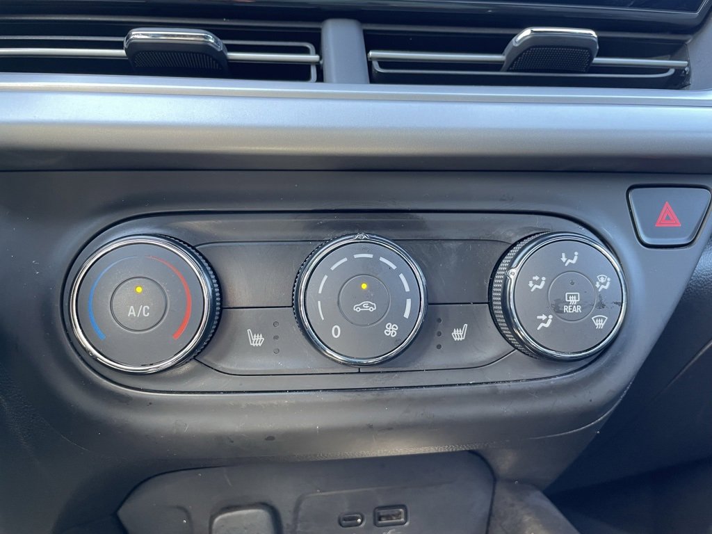 Used 2024 Chevrolet Trax RS image 18