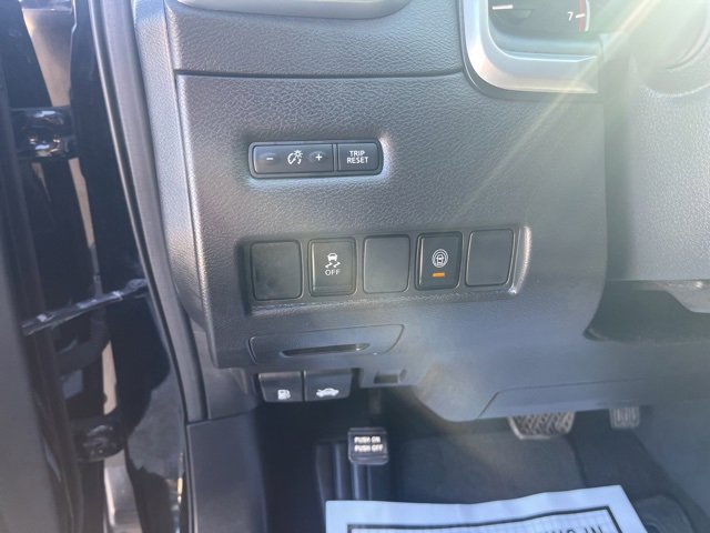 Used 2023 Nissan Murano SV image 24