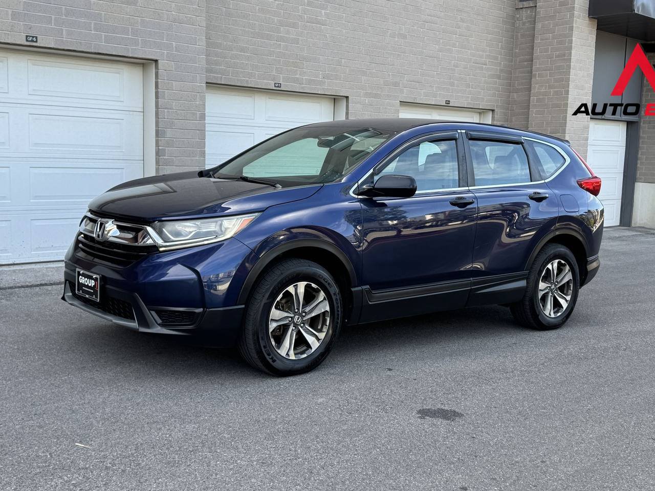 Used 2017 Honda CR-V LX image 1