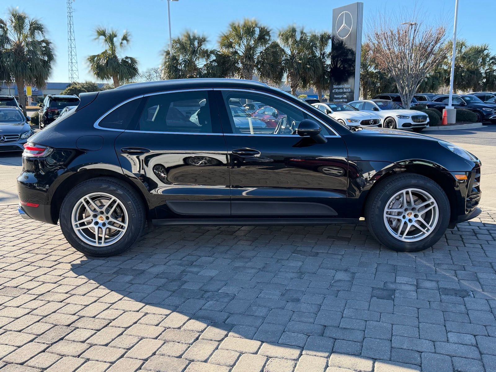Used 2021 Porsche Macan image 8