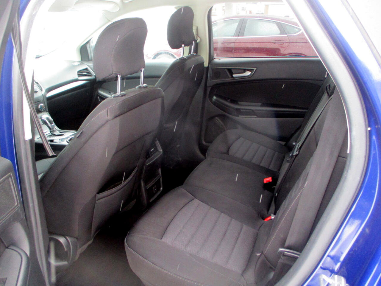 Used 2015 Ford Edge SE image 8