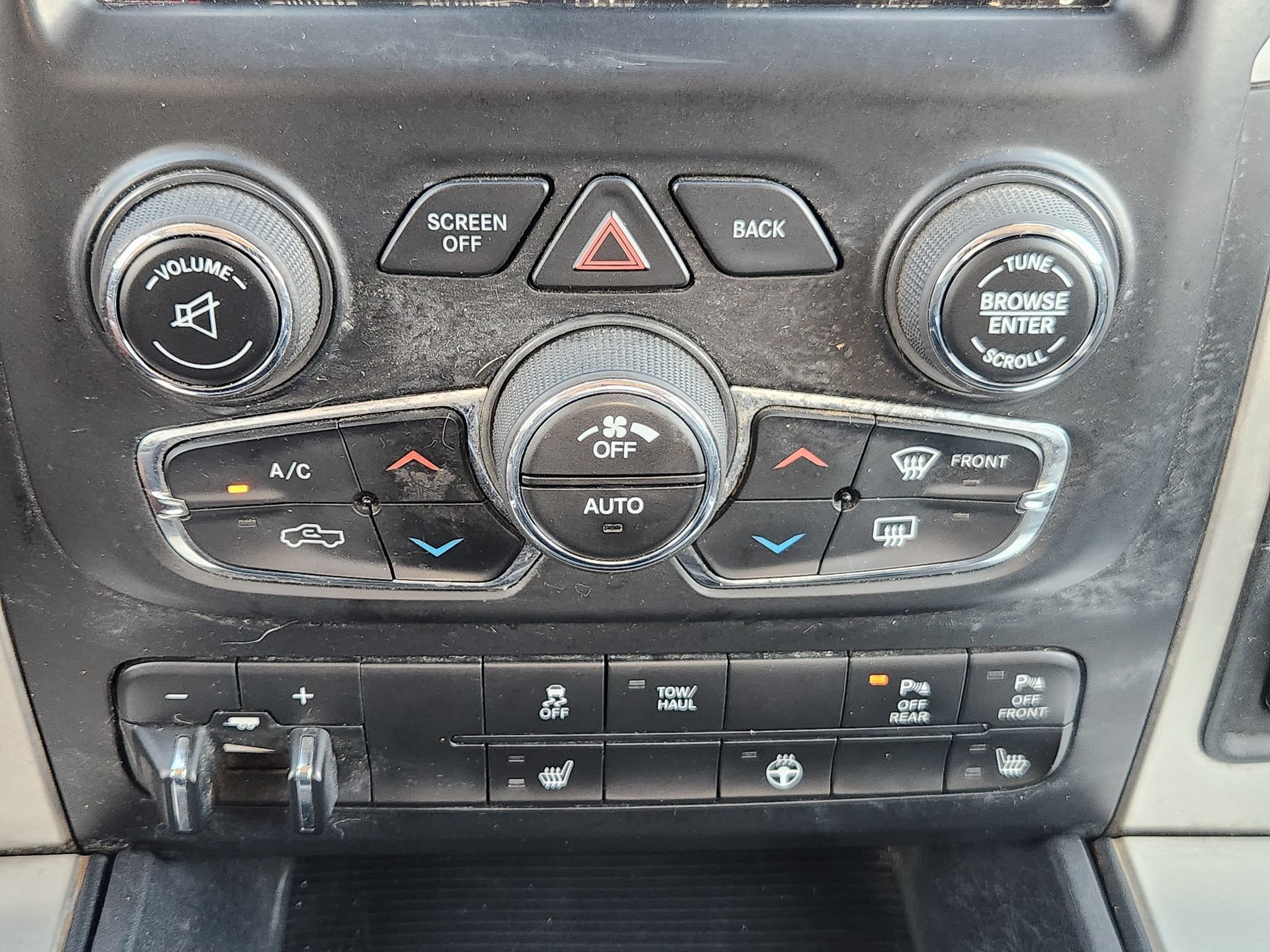 Used 2018 RAM 1500 Big Horn AWD/4WD image 18