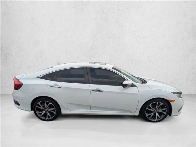 Used 2020 Honda Civic Touring image 4