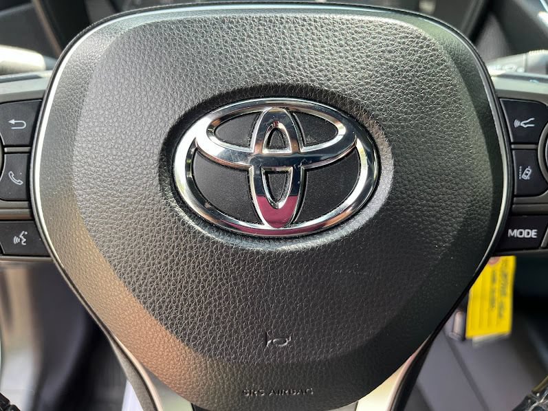 Used 2020 Toyota Corolla SE FWD image 16
