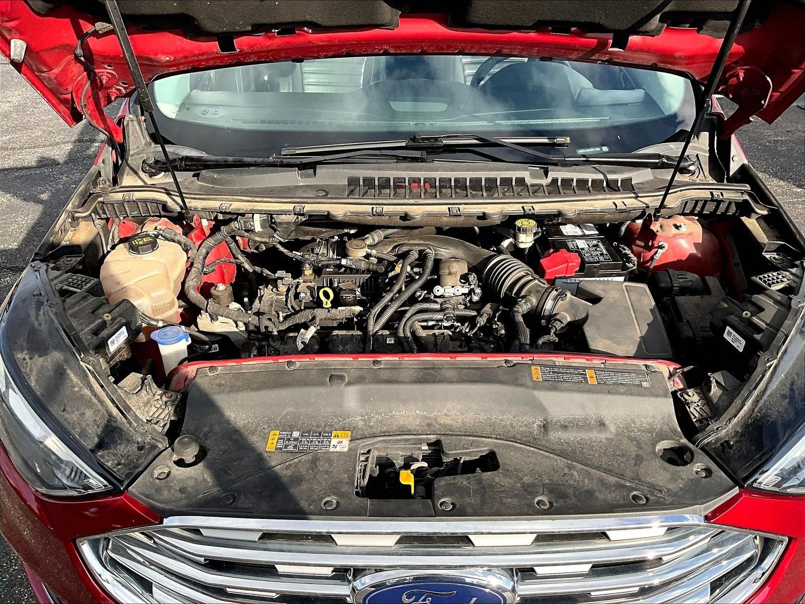 Used 2019 Ford Edge SEL w/ Equipment Group 201A AWD/4WD image 29