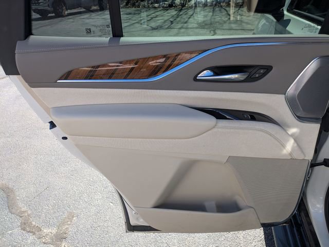 Used 2021 Cadillac Escalade Sport Platinum image 30