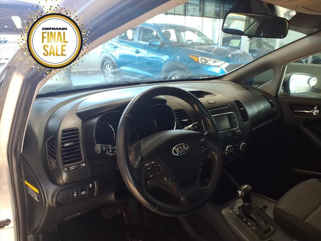 Used 2016 Kia Forte EX image 10