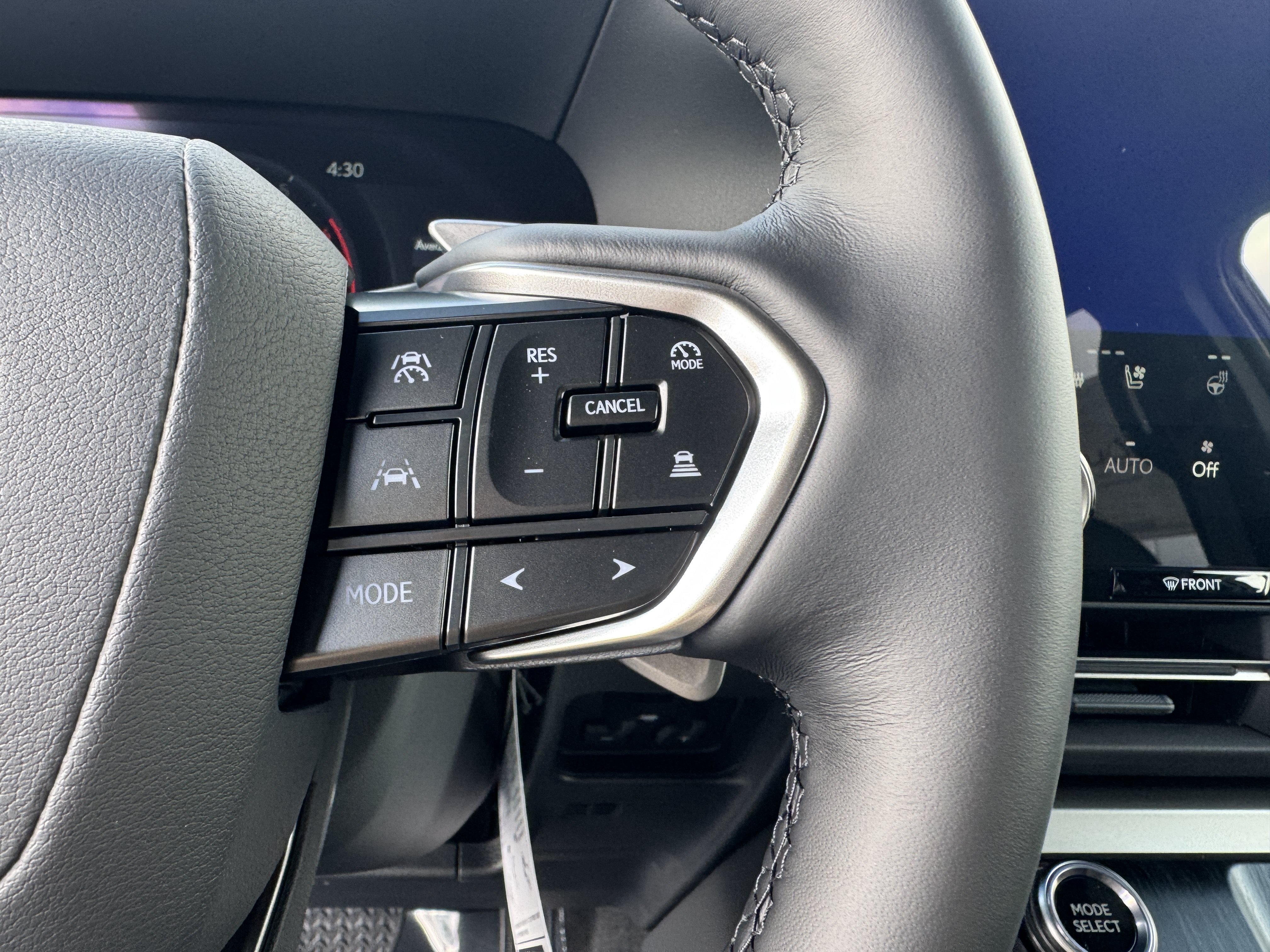 New 2026 Lexus GX 550 AWD/4WD image 23