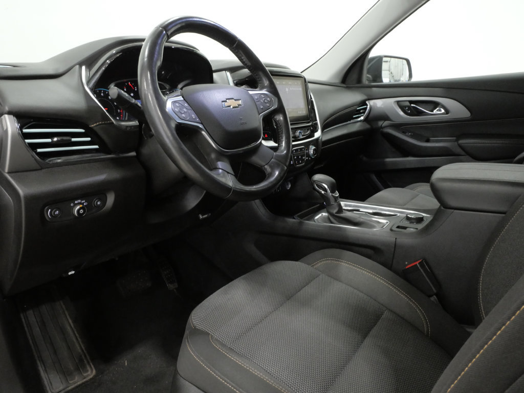 Used 2021 Chevrolet Traverse LT AWD/4WD image 11