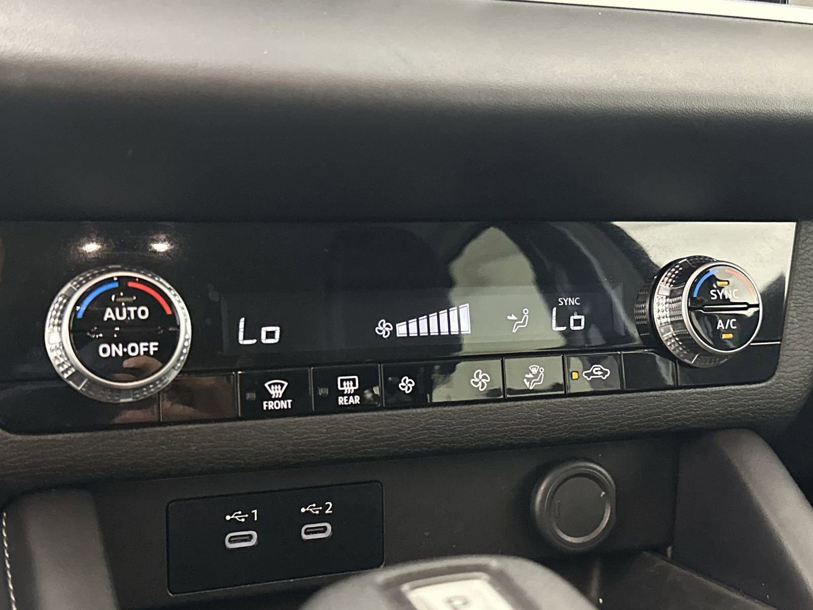 Used 2025 Mitsubishi Outlander ES image 19