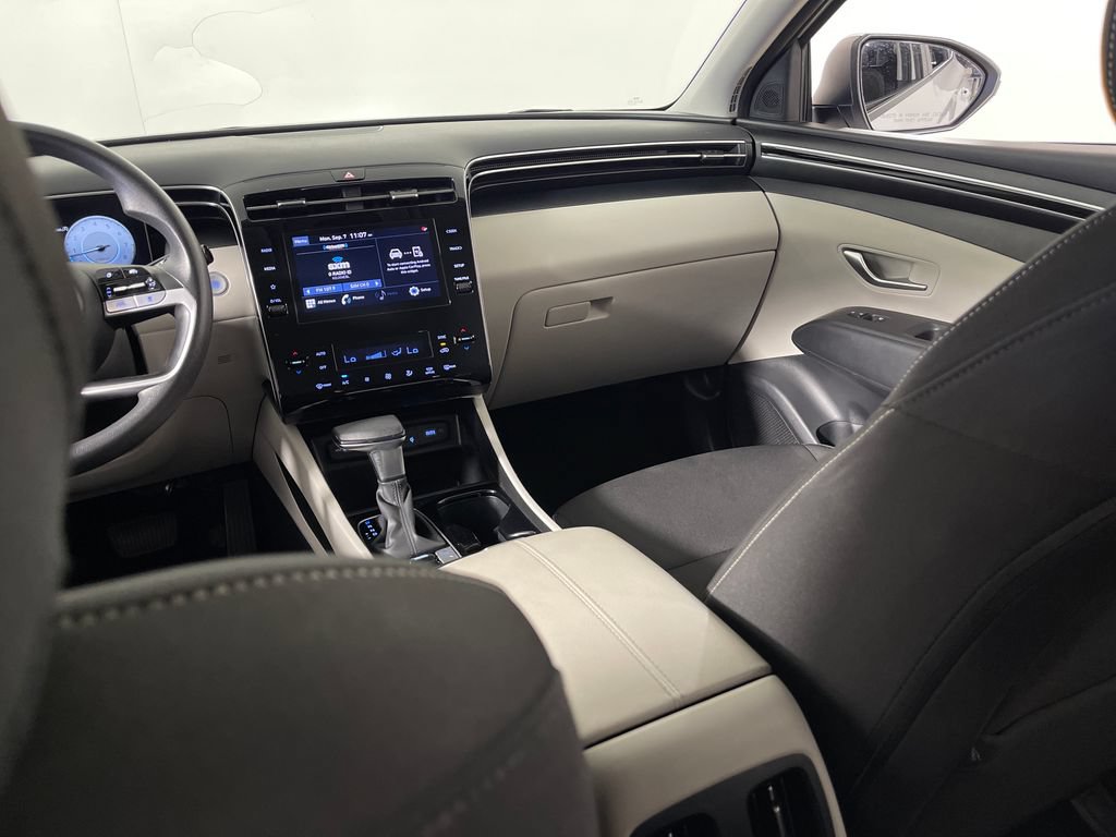 Certified 2024 Hyundai Tucson SEL AWD/4WD image 18
