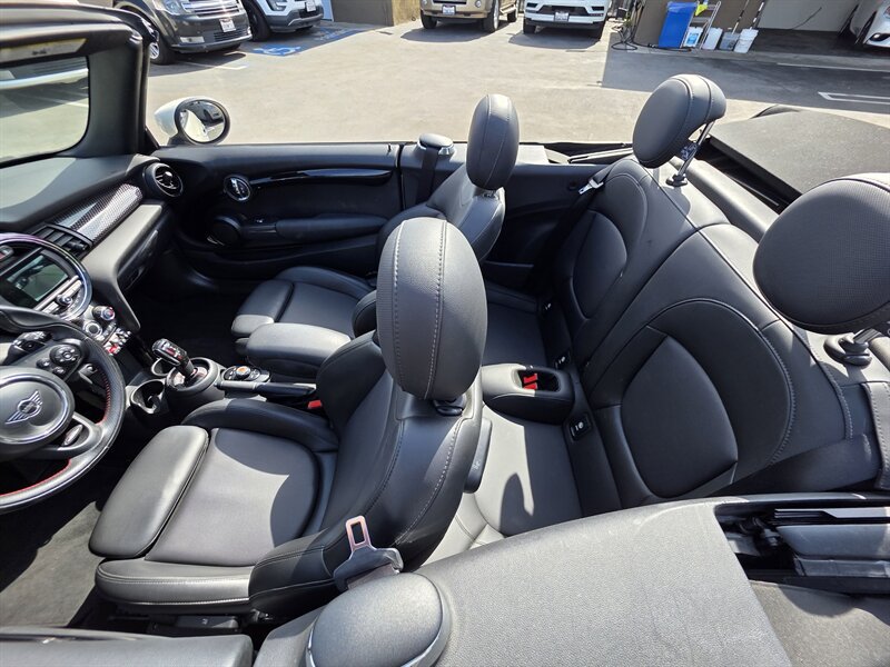 Used 2020 MINI Cooper S w/ Storage Package FWD image 17