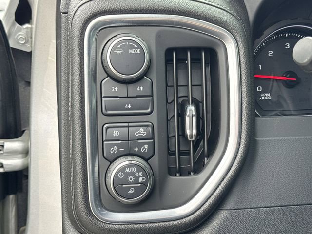 Used 2020 Chevrolet Silverado 3500 LT w/ Convenience Package AWD/4WD image 34