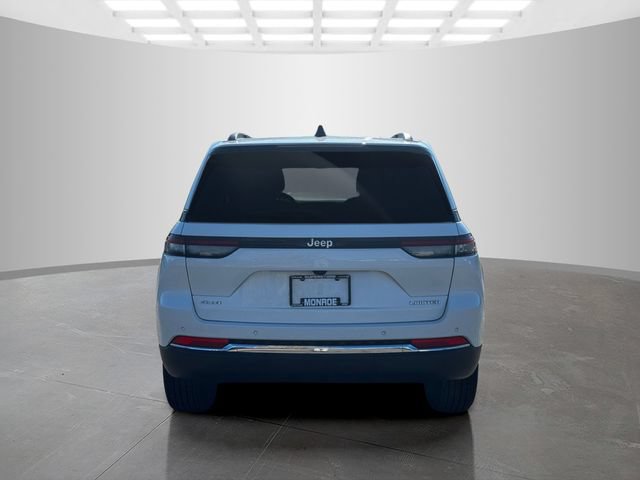 Certified 2024 Jeep Grand Cherokee Limited AWD/4WD image 6