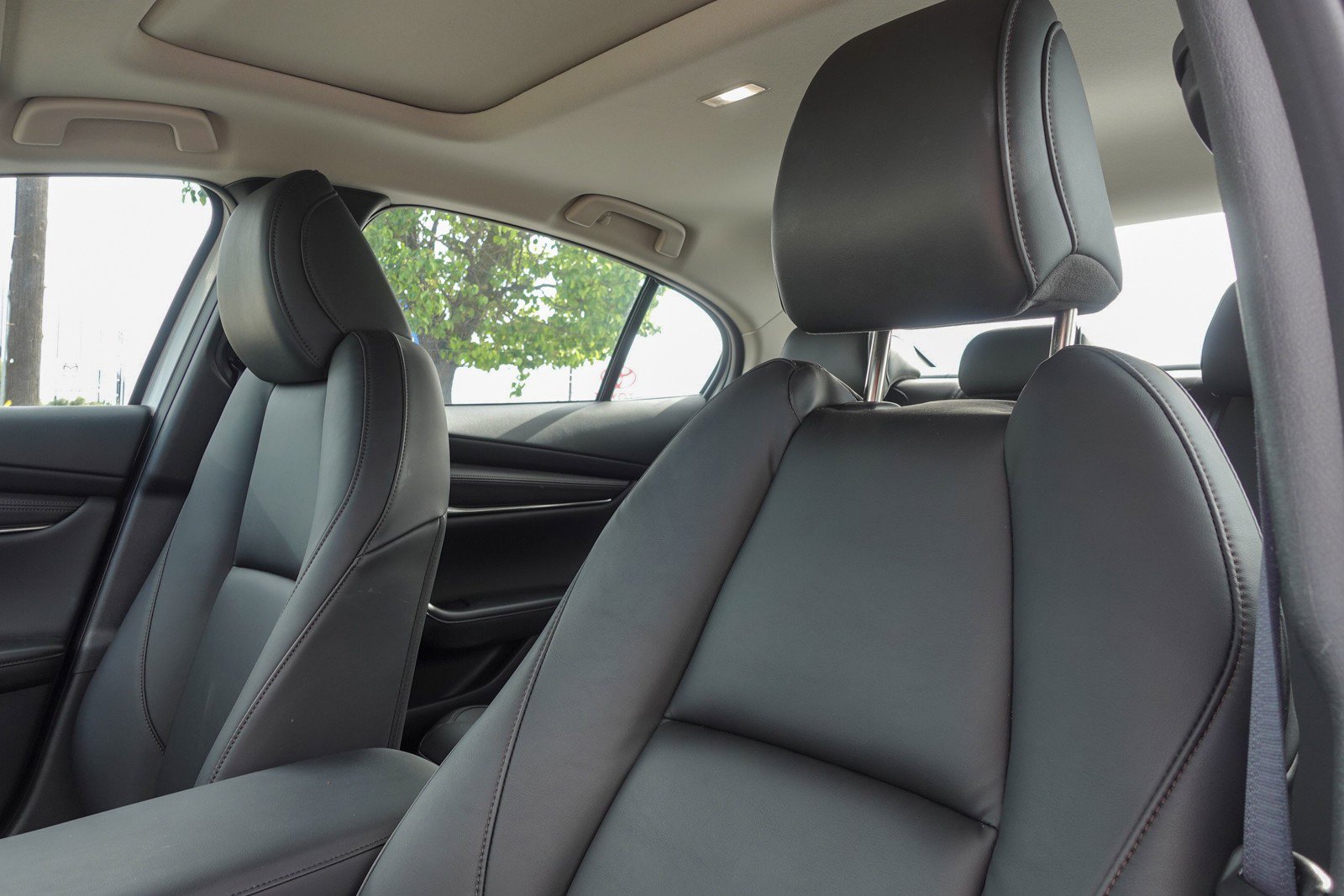 Used 2025 MAZDA MAZDA3 s image 10