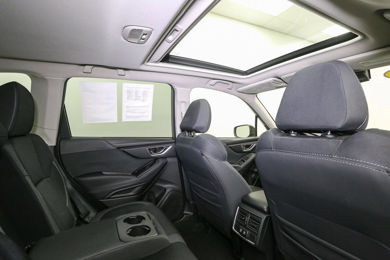 Used 2023 Subaru Forester Premium AWD/4WD image 24