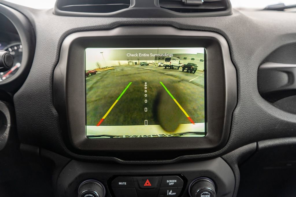 Used 2023 Jeep Renegade Limited AWD/4WD image 30