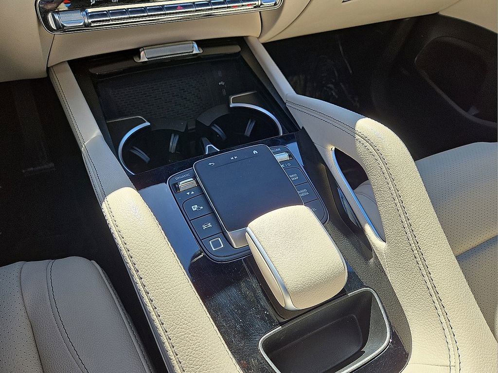 Used 2025 Mercedes-Benz GLE 450 4MATIC w/ Warmth & Comfort Package image 31