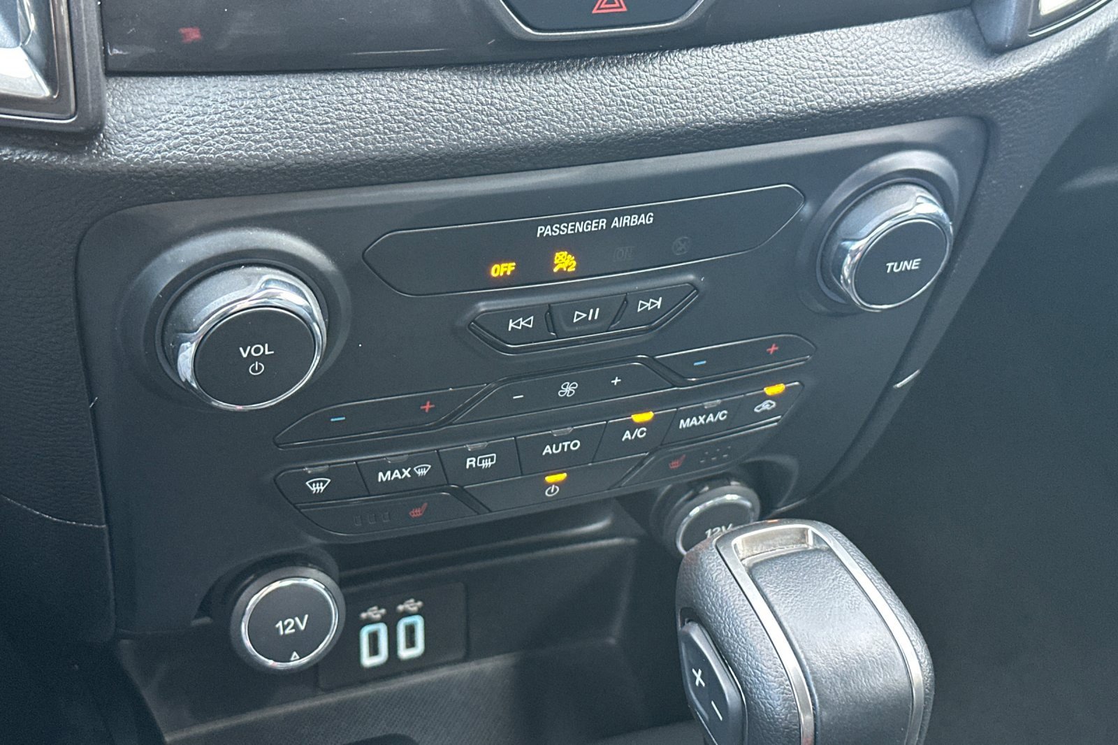 Used 2019 Ford Ranger Lariat w/ Equipment Group 501A Mid image 20