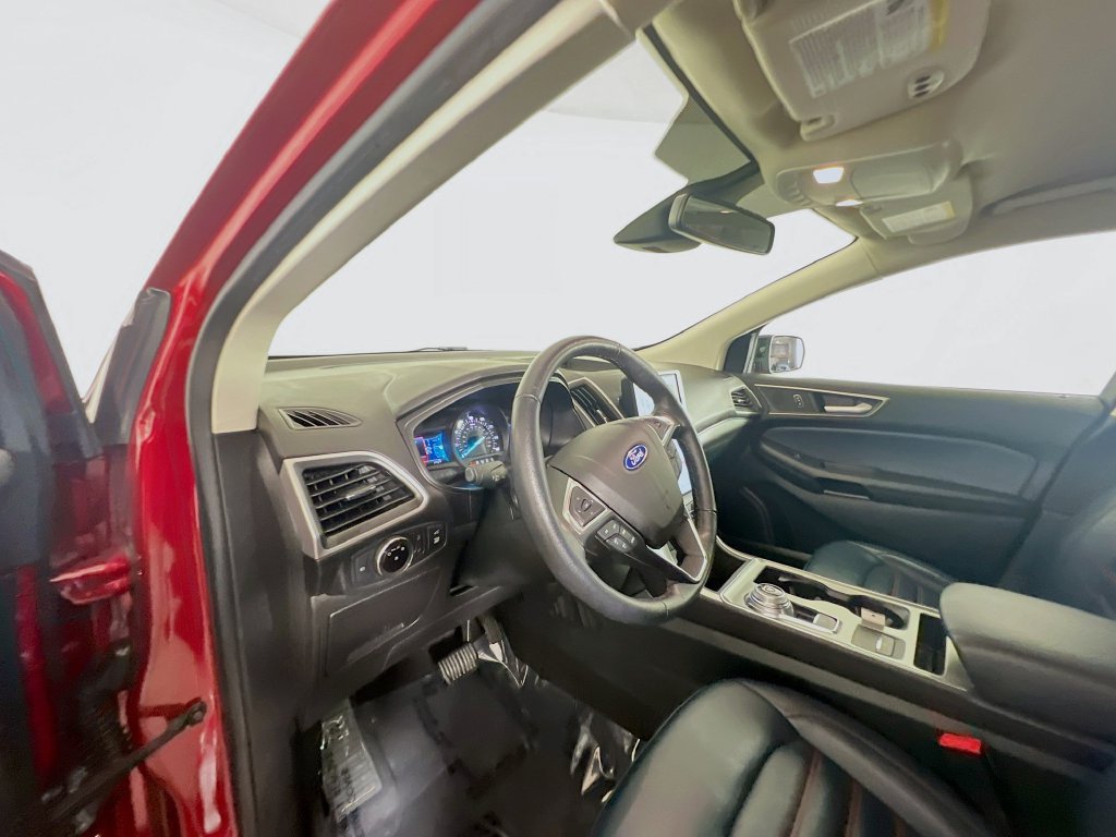 Used 2023 Ford Edge SEL w/ Sport Appearance Package AWD/4WD image 16