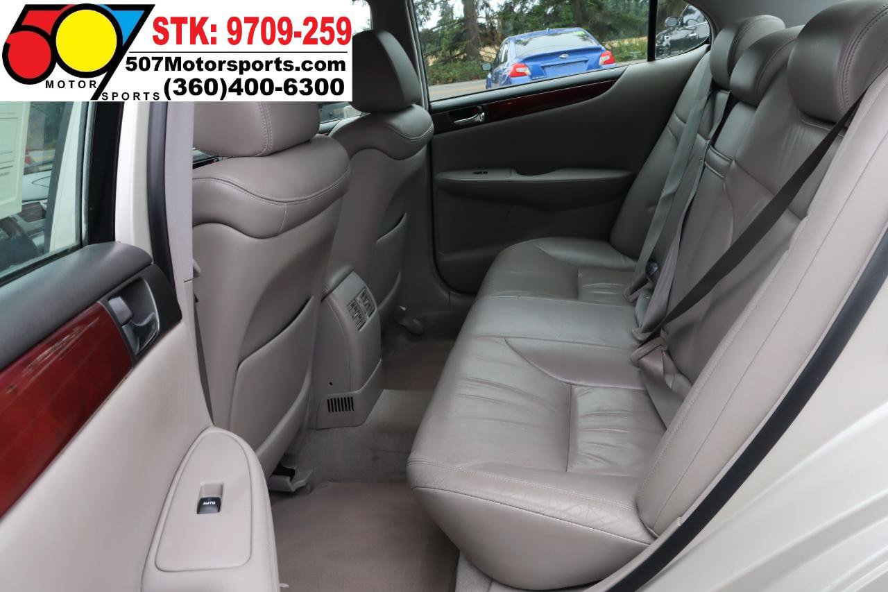 Used 2002 Lexus ES 300 FWD image 14