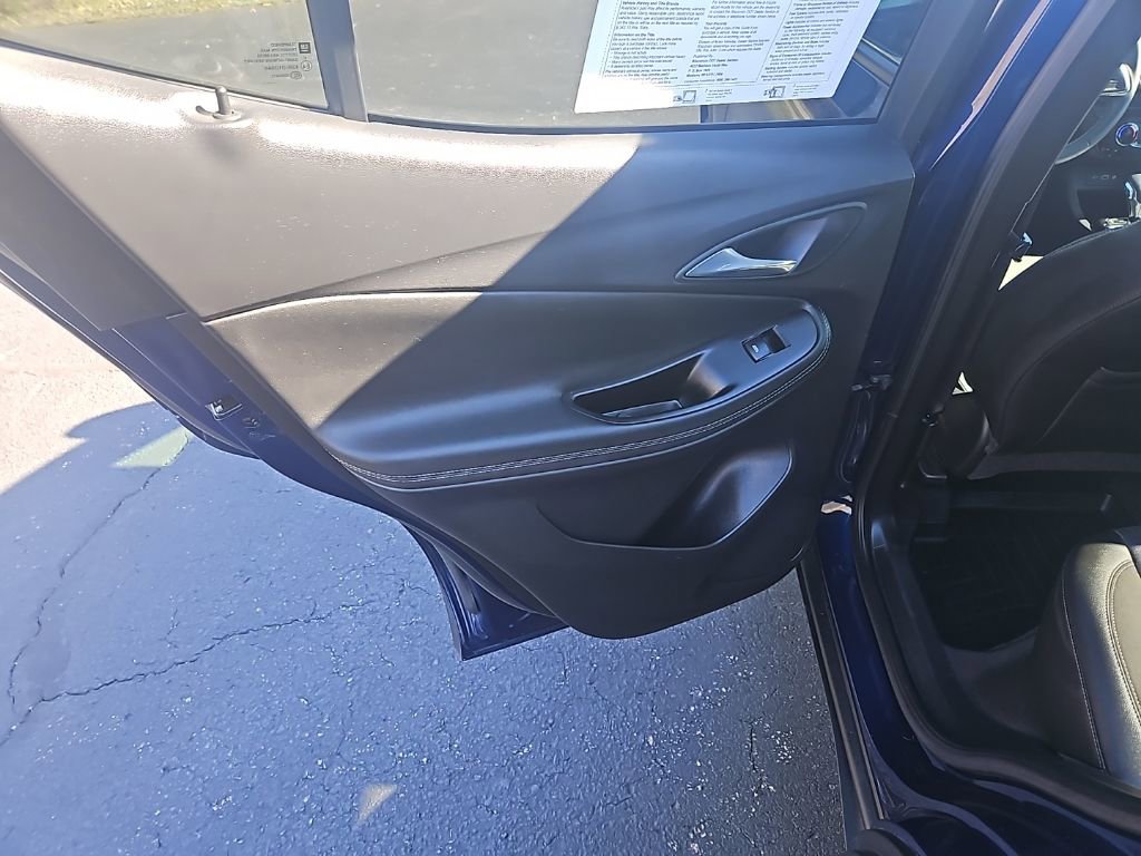 Used 2022 Buick Encore GX Preferred w/ Cold Weather Comfort Package image 20