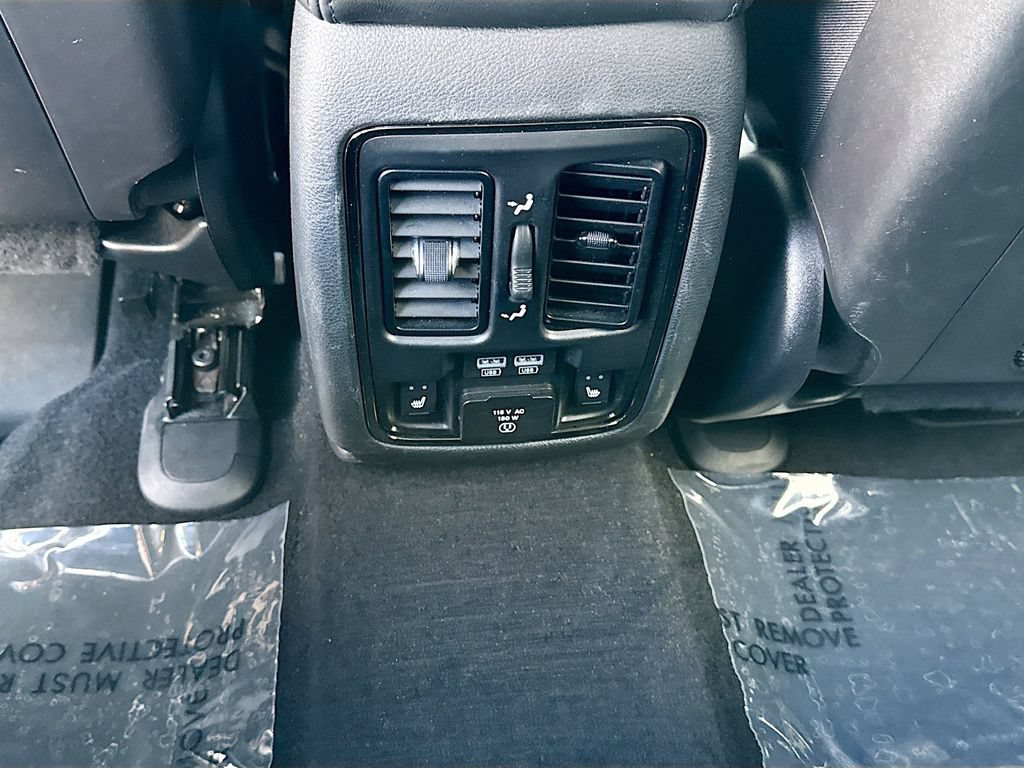 Used 2021 Jeep Grand Cherokee High Altitude AWD/4WD image 19