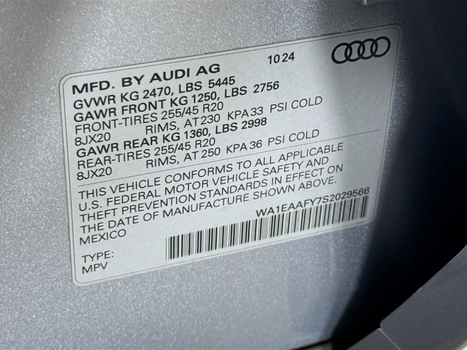 Certified 2025 Audi Q5 2.0T Premium Plus w/ Premium Plus Package AWD/4WD image 34