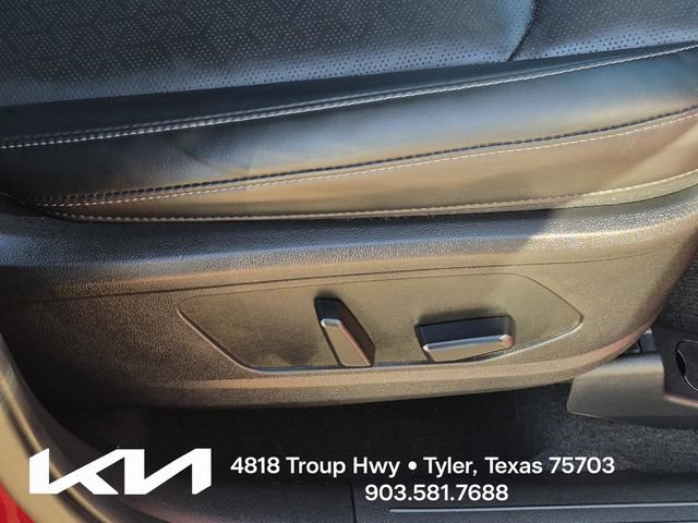 Certified 2023 Kia Sorento SX AWD/4WD image 16
