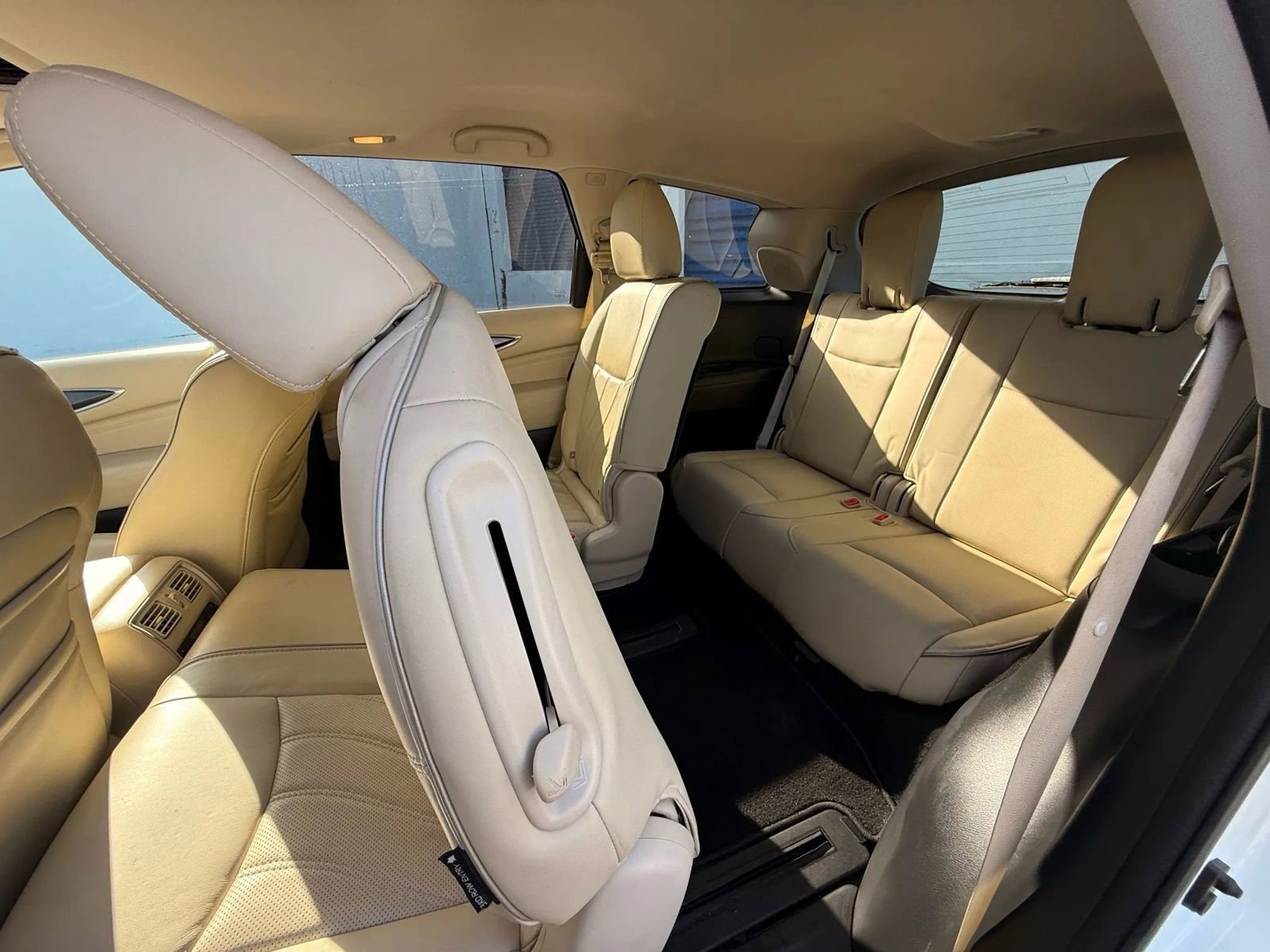 Used 2018 INFINITI QX60 FWD w/ Premium Plus Package image 22